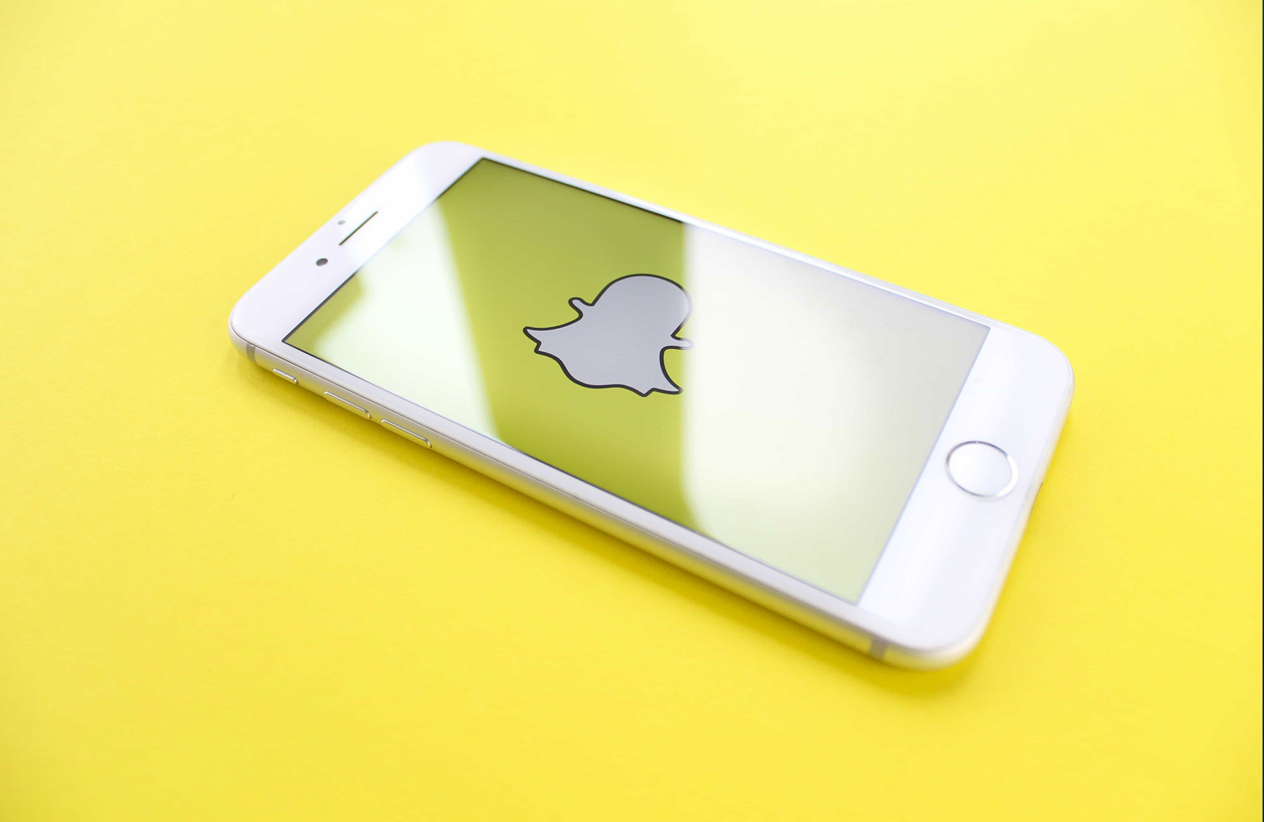 How Snapchat Is Bringing Ads to the Real World